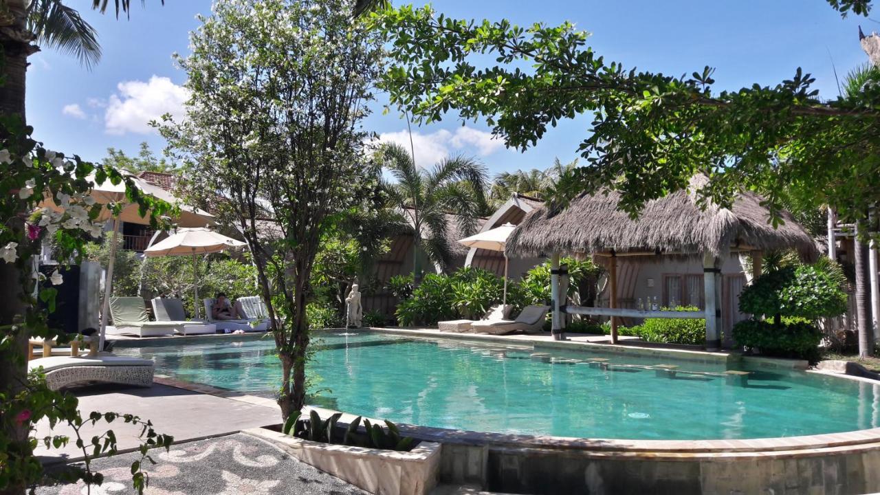 Puri Air Beach Resort & Spa Gili Air Bagian luar foto