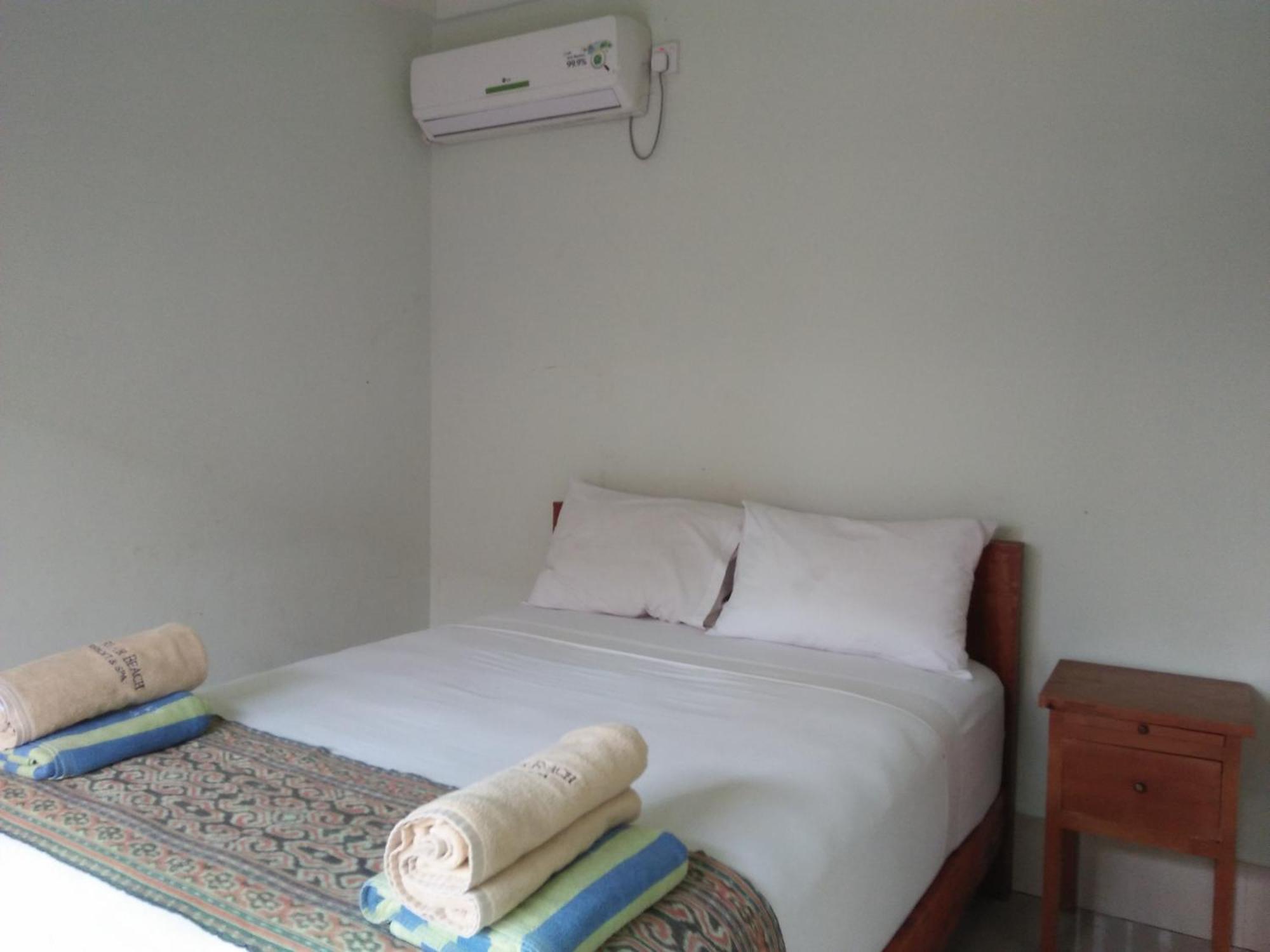 Puri Air Beach Resort & Spa Gili Air Bagian luar foto