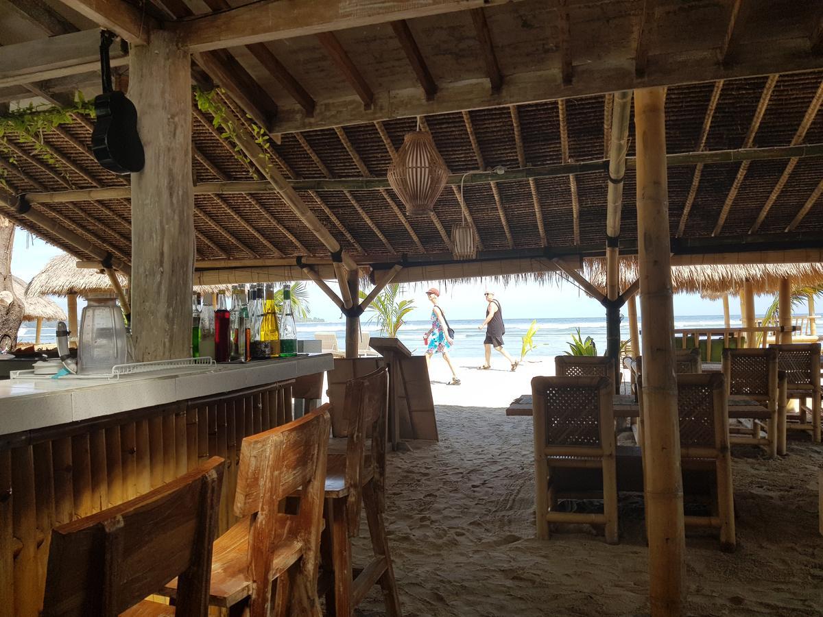 Puri Air Beach Resort & Spa Gili Air Bagian luar foto